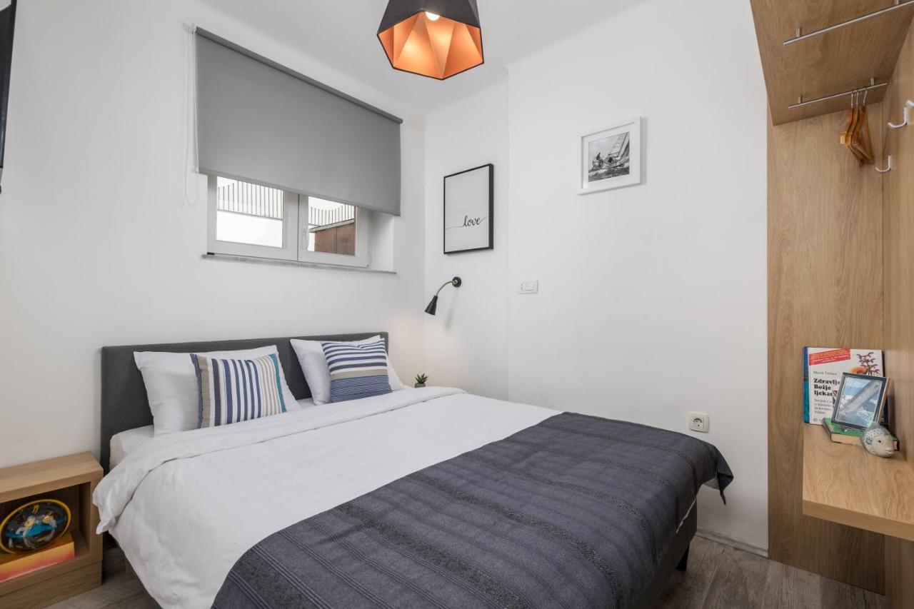 Lux Apartment Sky View Рийека Екстериор снимка